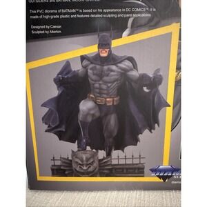 Batman Gallery PVC Diorama – Diamond Select Toys, DC‎ Comics Figure